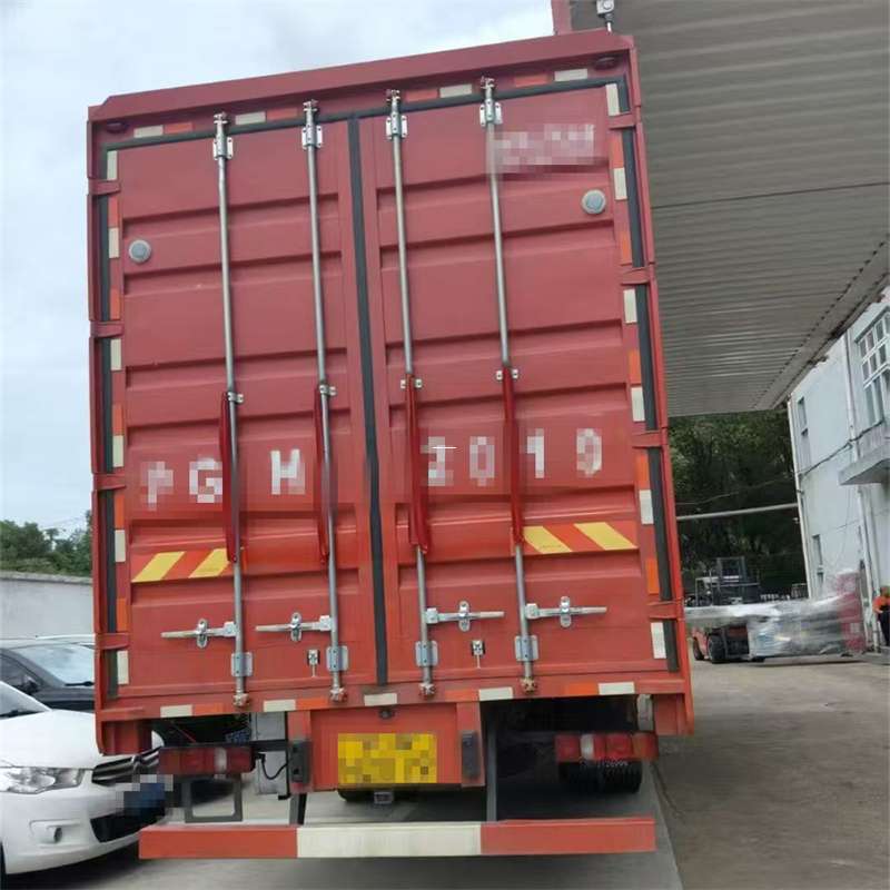 顺庆区探索乡城县进仓物流：多元服务与高效运输线路